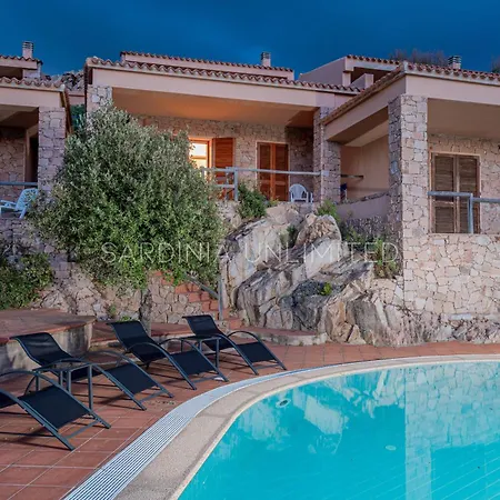 Wonderful Seaview And Pool - Casa Rosa Gialla 帕拉迪索海岸